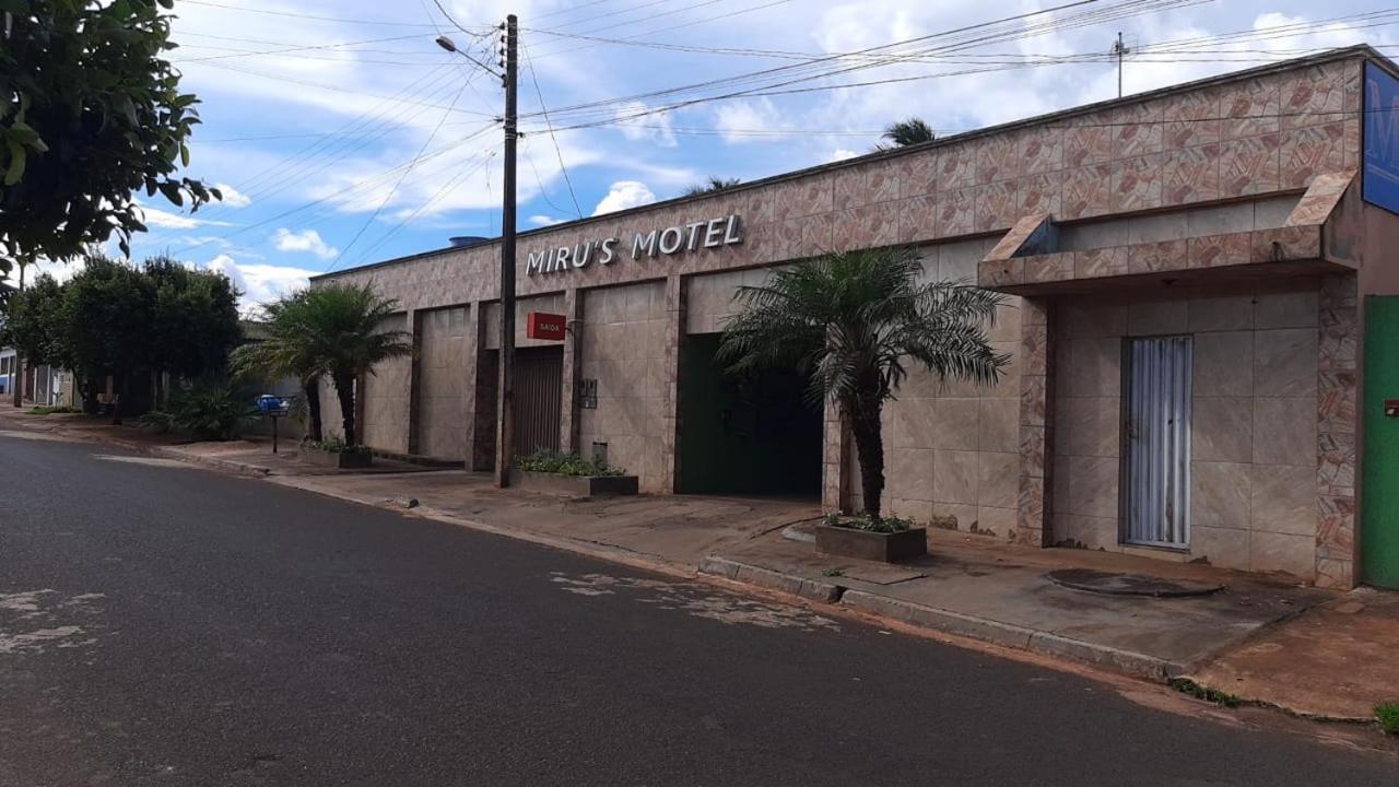 Miru'S Motel Rio Verde Exterior foto